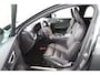 Volvo V60 2.0 T8 Plug-in hybrid AWD Plus Dark | Panoramadak | Trekhaak | Sportstoelen | Head-Up | 360 Camera |