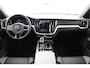 Volvo V60 2.0 T8 Plug-in hybrid AWD Plus Dark | Panoramadak | Trekhaak | Sportstoelen | Head-Up | 360 Camera |