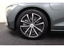 Volvo V60 2.0 T8 Plug-in hybrid AWD Plus Dark | Panoramadak | Trekhaak | Sportstoelen | Head-Up | 360 Camera |
