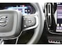 Volvo XC40 2.0 B4 Plus Dark | Panoramadak | Trekhaak | Stoelgeheugen |