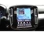 Volvo XC40 2.0 B4 Plus Dark | Panoramadak | Trekhaak | Stoelgeheugen |