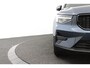 Volvo XC40 2.0 B4 Plus Dark | Panoramadak | Trekhaak | Stoelgeheugen |