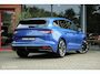 Skoda Enyaq iV 80 Sportline | Chrystal lights and face | ACC | Elec. Trekhaak | Racing Blue | 90% SOH | Camera | Sfeerverlichting | 21 Inch | Memory | CarPlay | Stoel en stuurwielverw.