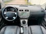 Ford Kuga 2.5 20V Titanium/LPG/PANO/LEDER/NAVI/PDC V+A/DISTRIBUTIERIEM VERVANGEN/CLIMA/