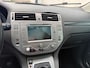 Ford Kuga 2.5 20V Titanium/LPG/PANO/LEDER/NAVI/PDC V+A/DISTRIBUTIERIEM VERVANGEN/CLIMA/