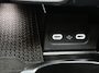 Mercedes-Benz C-klasse 300 e Business Solution AMG | AMG Line | Night Pakket | Panoramadak | Parkeerpakket met 360°-camera | Digital Licht | Sfeerverlichting. Inclusief 24 maanden MB Certified garantie voor Europa.