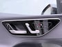 Mercedes-Benz C-klasse 300 e Business Solution AMG AMG Line | Night Pakket | Panorama Schuif-Kanteldak | Parkeerpakket met 360°-camera | Alarm | Sfeerverlichting. Inclusief 24 maanden MB Certified garantie voor Europa.