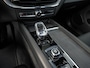 Volvo XC60 2.0 T8 Plug-in hybrid AWD Ultra Dark Exec. Ed. | Luchtvering | B&W sound | Ventilatie | Nieuw