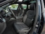 Volvo XC60 2.0 T8 Plug-in hybrid AWD Ultra Dark Exec. Ed. | Luchtvering | B&W sound | Ventilatie | Nieuw