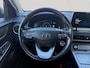 Hyundai Kona Electric EV Premium 64 kWh BTW auto | 1e eigenaar | Apple/Android | Navi | Camera