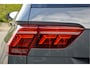 Volkswagen Tiguan 1.4 TSI eHybrid R-Line Business BLACK STYLE | VIRTUAL | IQ-LIGHT | SFEERVERLICHTING