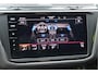 Volkswagen Tiguan 1.4 TSI eHybrid R-Line Business BLACK STYLE | VIRTUAL | IQ-LIGHT | SFEERVERLICHTING