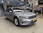 Volkswagen Passat Variant 1.5 TSI 150pk DSG Business | Apple CarPlay / Android auto | Navigatie | Camera | Ergo comfort | Keyless | All season banden | NAP | Rijklaar prijs!