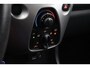 Toyota Aygo 1.0 VVT-i x-play | Origineel NL | Volledige dealerhistorie | Cruise Control | Airco | Camera | Rijstrooksensor | Bluetooth