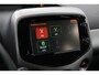 Toyota Aygo 1.0 VVT-i x-play | Origineel NL | Volledige dealerhistorie | Cruise Control | Airco | Camera | Rijstrooksensor | Bluetooth