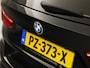 BMW X1 sDrive18i Sport High Executive 140Pk Automaat (PANORAMADAK, GROOT NAVI, MEMORY SEAT, LEDER, CAMERA, SPORTSTOELEN, TREKHAAK, STOELVERWARMING, NIEUWSTAAT)