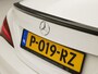 Mercedes-Benz CLA 180 AMG Sport Automaat (GROOT NAVI, GETINT GLAS, STOELVERWARMING, DIAMOND GRILL, SPORTSTOELEN, LEDER, ZWART HEMEL, NIEUWSTAAT)