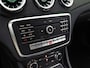 Mercedes-Benz CLA 180 AMG Sport Automaat (GROOT NAVI, GETINT GLAS, STOELVERWARMING, DIAMOND GRILL, SPORTSTOELEN, LEDER, ZWART HEMEL, NIEUWSTAAT)