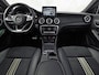 Mercedes-Benz CLA 180 AMG Sport Automaat (GROOT NAVI, GETINT GLAS, STOELVERWARMING, DIAMOND GRILL, SPORTSTOELEN, LEDER, ZWART HEMEL, NIEUWSTAAT)