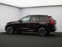 Volvo XC60 2.0 T6 Plug-in hybrid AWD Ultra Dark / Trekhaak / Luchtvering / Panorama dak / 360 camera / Head-up display / Stuur- Stoelverwarming / Memory seats / Lichte hemel / Harman Kardon / 20'' /