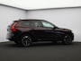 Volvo XC60 2.0 T6 Plug-in hybrid AWD Ultra Dark / Trekhaak / Luchtvering / Panorama dak / 360 camera / Head-up display / Stuur- Stoelverwarming / Memory seats / Lichte hemel / Harman Kardon / 20'' /