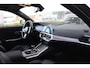 BMW 3-Serie Touring (g21) 320i 184PK M-SPORT SHADOW LINE Panodak | Trekhaak | Navi | Adapt.Cruise | Harman Kardon | Head Up | 19 Inch Lm | Live Cockpit | Sfeerverl. |