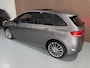 Mercedes-Benz B-klasse 250 e Business Solution AMG Limited Automaat / Panorama dak / Lederen interieur / Navigatie full map