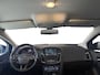 Ford Focus Wagon 1.0 Titanium 125 pk | Airco | Navigatie | LM Velgen | Dealer onderhouden!