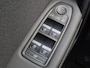 Renault Symbioz 1.6 E-Tech full hybrid 145 iconic / Panoramadak / Harman & Kardon Audio Systeem / Adaptief Cruise Control / Fabrieksgarantie tot 06-2027 / All Season Banden /  Stuur- Stoel & Voorruit Verwarming / Elektrische Achterklep / 360 Graden Camera /