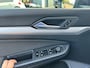 Volkswagen Golf Variant 1.0 TSI Life Business I Navigatie