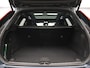 Volvo XC60 T6 AWD Plug-in hybrid Ultra Black Edition / Trekhaak / Luchtvering / Privacy glass / Harman Kardon / 360 camera / Stoel+stuur+achterbankverwarming