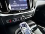 Volvo V60 T8 Plug-in hybrid AWD Plus Dark | 360° camera | Harman Kardon | Stoel- en stuurverwarming | Trekhaak