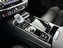 Volvo V60 T8 Plug-in hybrid AWD Plus Dark | 360° camera | Harman Kardon | Stoel- en stuurverwarming | Trekhaak