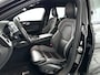Volvo V60 T8 Plug-in hybrid AWD Plus Dark | 360° camera | Harman Kardon | Stoel- en stuurverwarming | Trekhaak