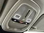 Volvo V90 T8 Plug-in hybrid AWD Ultra Dark | Panoramadak | 360° camera | Bowers & Wilkins | Luchtvering | Stoelventilatie | Stoel- en Stuurverwarming | Trekhaak