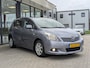 Toyota Verso 1.8 VVT-i Dynamic 7 persoons | Stoelverwarming | Climate | Cruise control | Camera | Parkeersensoren