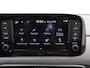 Hyundai i10 1.0 | Achterbank in delen neerklapbaar | Automaat | Centrale deurvergrendeling | Cruise Control | Grootlichtassistent |