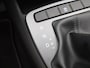 Hyundai i10 1.0 | Achterbank in delen neerklapbaar | Automaat | Centrale deurvergrendeling | Cruise Control | Grootlichtassistent |