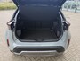 Toyota Yaris Cross 1.5 HYBRID 130 -AWD LAUNCH EDITION HEAD-UP BLINDSPOT SENSOREN STUUR-STOELVERWARMING SPORTSTOELEN JBL-AUDIO APPLE/ANDOID KEYLESS