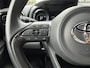 Toyota Yaris 1.5 Hybrid Executive HEAD-UP BLIND SPOT STOELVERM 4S-BANDEN APPLE/ANDIOD JBL-AUDIO