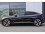 Polestar 4 Long Range Dual Motor Performance Prime 100 kWh | Elektrochromatisch Panoramadak | 22 inch Lichtmetalen Velgen | Polestar Engineered Dynamisch Onderstel | Brembo Remmen | Pixel-LED Koplampen | Harman Kardon Audiosysteem | Head-Up Display | Elektrisch Verstelbare Voorstoelen | Extra Getint Glas Achter