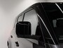 Land Rover Defender 2.0 P300e 110 X-Dynamic SE