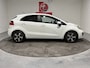 Kia Rio 1.2 CVVT Design Edition, Volledig dealer onderhouden, Airco, Cruise, Afn trekhaak Lichtmetaal, Prijs incl. nieuwe apk, beurt en 3 mnd garantie