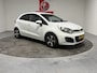 Kia Rio 1.2 CVVT Design Edition, Volledig dealer onderhouden, Airco, Cruise, Afn trekhaak Lichtmetaal, Prijs incl. nieuwe apk, beurt en 3 mnd garantie