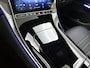 Mercedes-Benz GLC 300e 4MATIC Sport Edition | Trekhaak | Panoramadak | Dodehoekdetectie | Sfeerverlichting | Inclusief 24 maanden MB Certified garantie voor Europa.