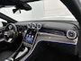 Mercedes-Benz GLC 300e 4MATIC Sport Edition | Trekhaak | Panoramadak | Dodehoekdetectie | Sfeerverlichting | Inclusief 24 maanden MB Certified garantie voor Europa.