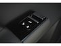Volvo ES90 Single Motor Extended Range Ultra | DEMO DEAL | Bowers & Wilkins Premium Audio | 92kWu Accupakket | Luchtvering | Geventileerde Voor + Achterstoelen | Elektrochromatisch Panoramadak | 360° Camera | BLIS | Adaptieve Cruise Control | 22 inch Lichtmetalen velgen | Stoel-/Stuurwielverwarming |