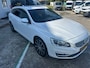 Volvo V60 2.4 D6 Twin Engine R-Design
