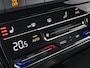 Volkswagen T-Roc 1.5TSI/150PK R-Line Black Style DSG · Panoramadak · Apple/Android Car Play· Camera + Parkeersensoren · Stoelverwarming · 19'' Velgen ·  Garantie t/m 07-07-2027