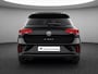 Volkswagen T-Roc 1.5TSI/150PK R-Line Black Style DSG · Panoramadak · Apple/Android Car Play· Camera + Parkeersensoren · Stoelverwarming · 19'' Velgen ·  Garantie t/m 07-07-2027